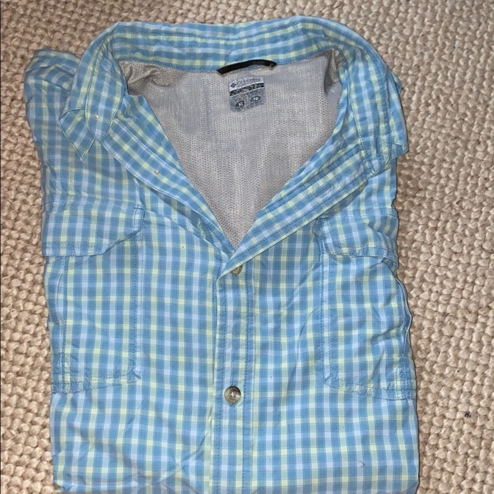 Men’s blue and green dress t-shirt